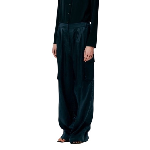 Tibi Stella Wide-Leg Satin Cargo Pants Navy Blue Size 00 - Picture 2 of 14